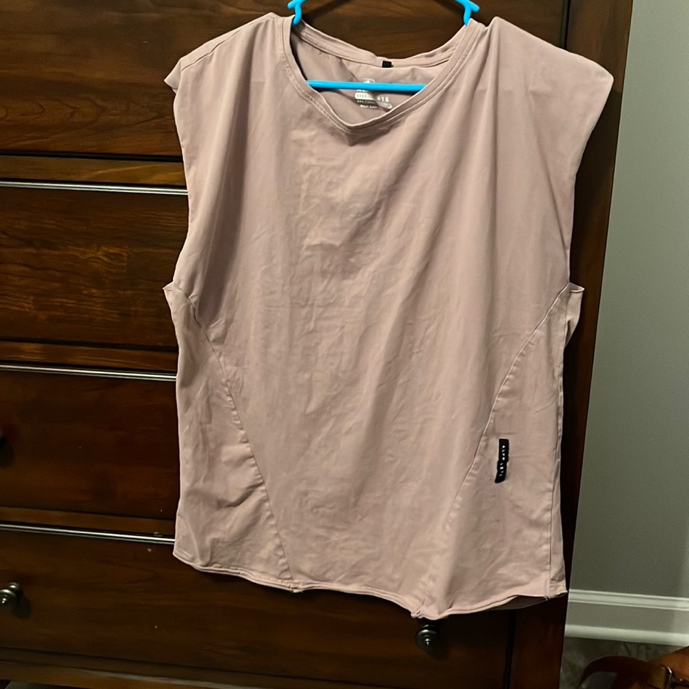Men’s Alphalete size large tank top